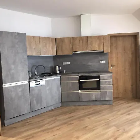 Διαμέρισμα Apartman T5